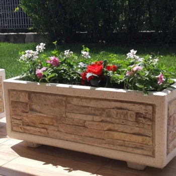  Vasi e fioriere Maltoni S.n.c. di Maltoni Fabio & C.